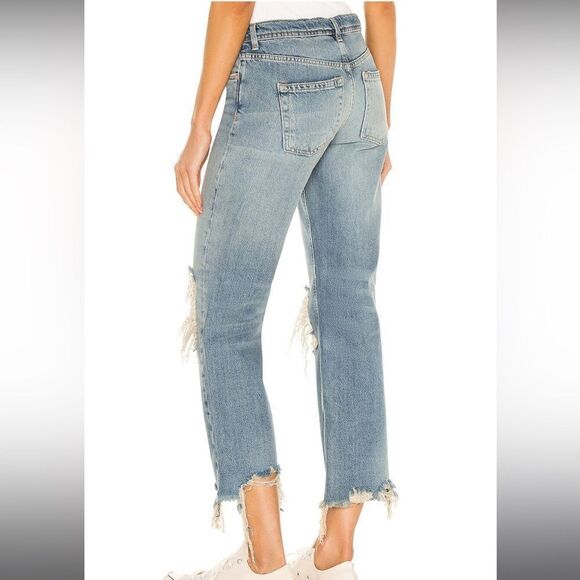 NWT- FREE PEOPLE- Maggie Mid Rise Straight Leg Jeans- Size 26/ US 2 - Picture 4 of 16
